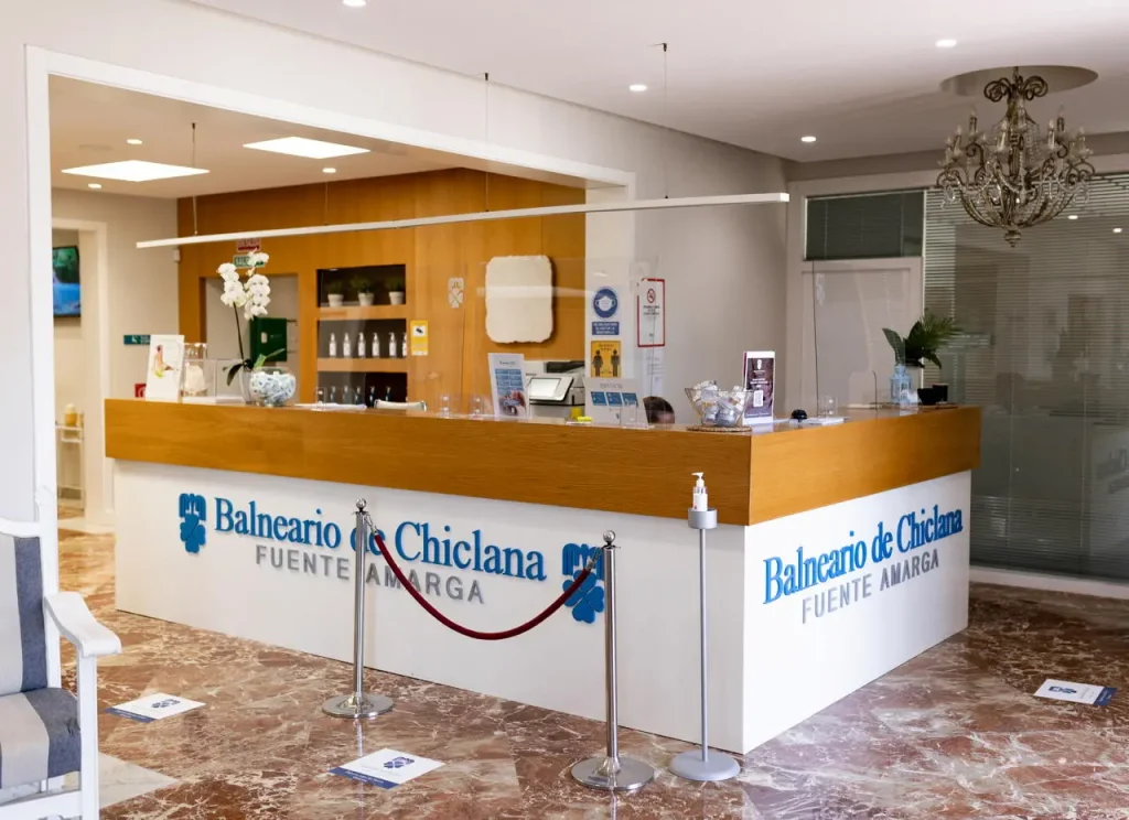 Letras corpóreas mostrador Balneario Fuente Amarga Chiclana